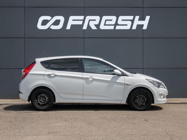 Hyundai Solaris I Рестайлинг с пробегом 2014 года, цена 800 000 рублей, 308945 км, хэтчбек, Автокод Объявления