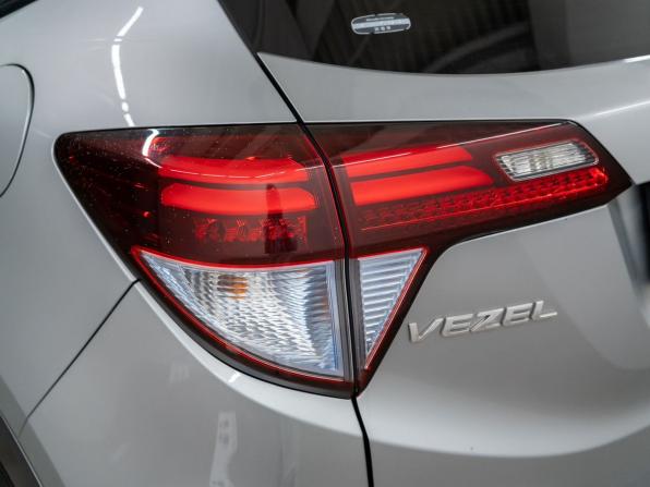Honda Vezel I с пробегом 2014 года, цена 1 530 000 рублей, 155497 км, внедорожник, Автокод Объявления