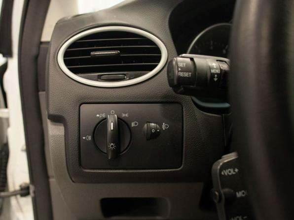 Ford Focus II Рестайлинг с пробегом 2010 года, цена 515 000 рублей, 215365 км, универсал, Автокод Объявления