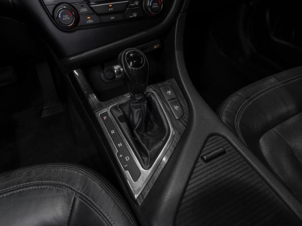 Kia K5 I с пробегом 2011 года, цена 1 095 000 рублей, 221700 км, седан, Автокод Объявления