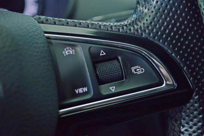 Skoda Octavia III (A7) Рестайлинг с пробегом 2018 года, цена 1 895 000 рублей, 134000 км, лифтбек, Автокод Объявления