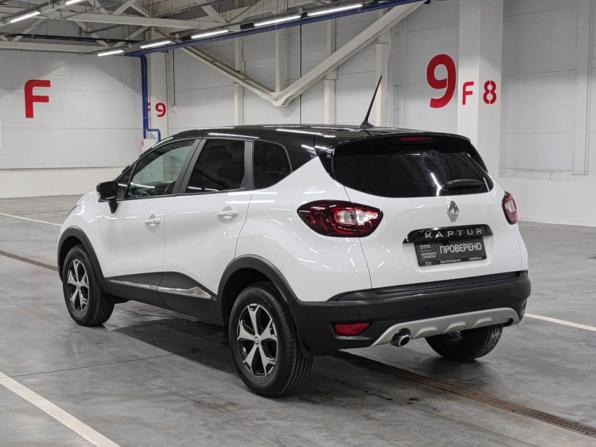 Renault Kaptur I Рестайлинг с пробегом 2021 года, цена 1 450 000 рублей, 52817 км, внедорожник, Автокод Объявления