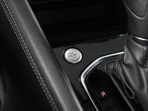 Jetta VS5 I с пробегом 2022 года, цена 1 899 000 рублей, 42932 км, внедорожник, Автокод Объявления