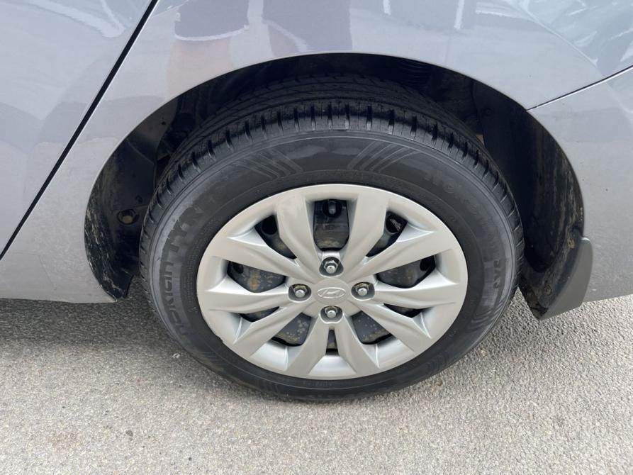 Hyundai Solaris II Брянск  - изображение 15