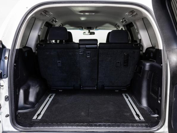 Toyota Land Cruiser Prado 150 Series Рестайлинг 3 с пробегом 2021 года, цена 6 100 000 рублей, 57988 км, внедорожник, Автокод Объявления