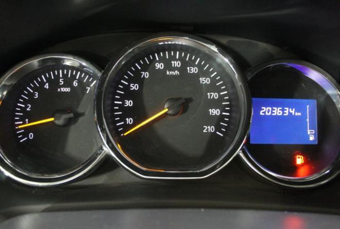 Renault Logan II с пробегом 2016 года, цена 535 000 рублей, 203633 км, седан, Автокод Объявления