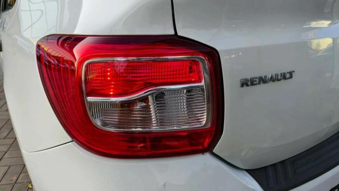 Renault Logan II Рестайлинг с пробегом 2019 года, цена 729 900 рублей, 145991 км, седан, Автокод Объявления