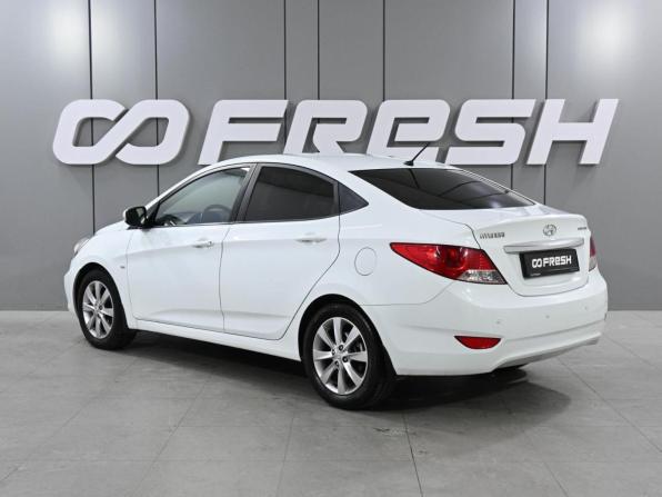 Hyundai Solaris I с пробегом 2012 года, цена 959 000 рублей, 134293 км, седан, Автокод Объявления