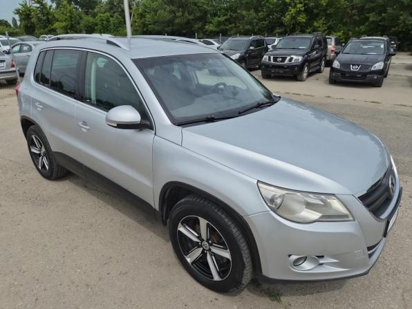 Volkswagen Tiguan I с пробегом 2010 года, цена 1 030 000 рублей, 203188 км, внедорожник, Автокод Объявления