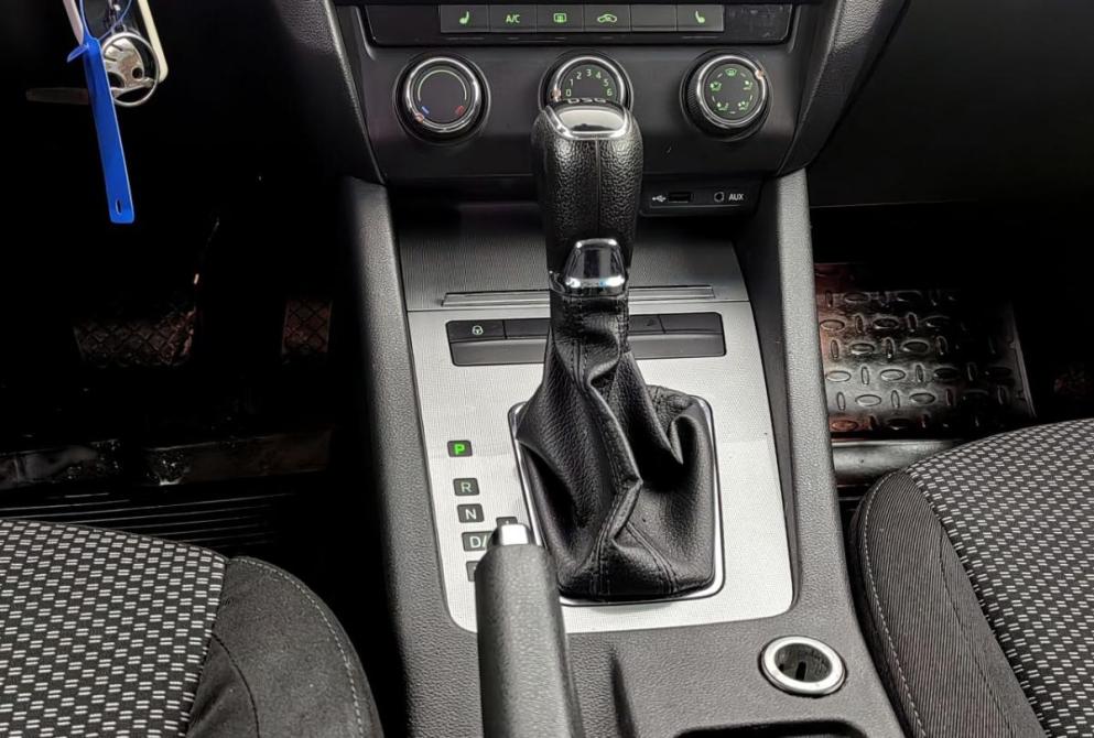 Skoda Octavia III (A7) Волгоград  - изображение 12