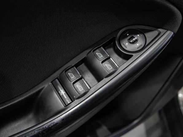 Ford Focus III с пробегом 2012 года, цена 687 000 рублей, 156000 км, хэтчбек, Автокод Объявления