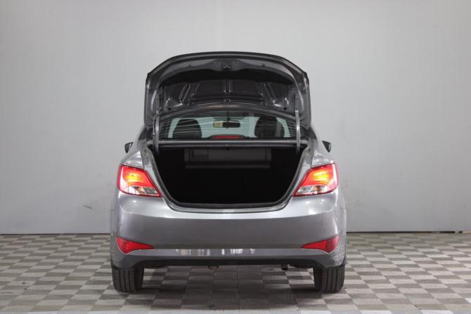 Hyundai Solaris I Рестайлинг с пробегом 2015 года, цена 799 000 рублей, 212000 км, седан, Автокод Объявления