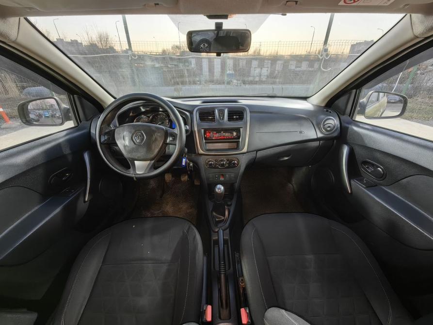 Renault Sandero II Санкт-Петербург  - изображение 12