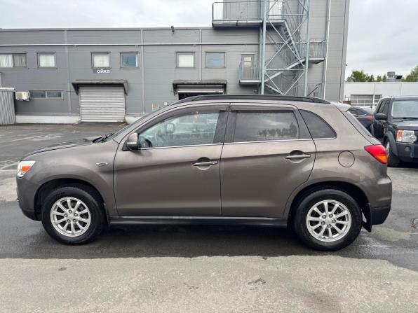 Mitsubishi ASX I с пробегом 2011 года, цена 999 000 рублей, 188000 км, внедорожник, Автокод Объявления