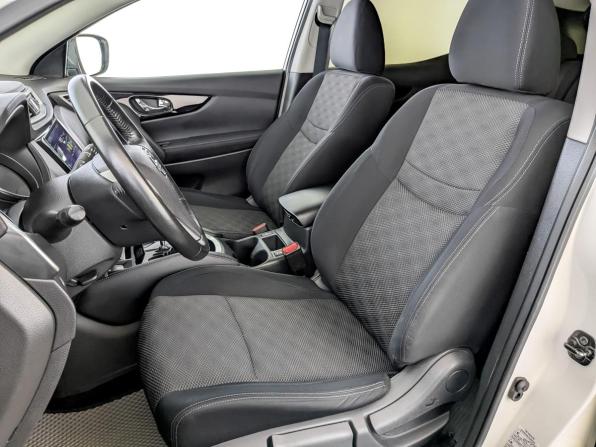 Nissan Qashqai II с пробегом 2018 года, цена 1 480 000 рублей, 77570 км, внедорожник, Автокод Объявления