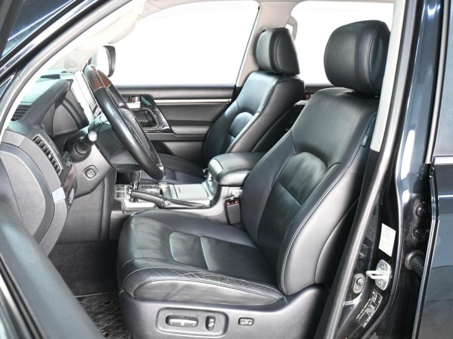 Toyota Land Cruiser 200 Series Рестайлинг 2 Ростов-на-Дону  - изображение 10