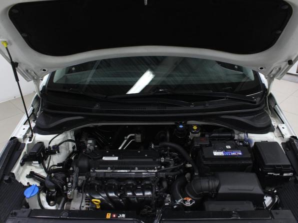 Hyundai Solaris II с пробегом 2019 года, цена 1 348 000 рублей, 133955 км, седан, Автокод Объявления