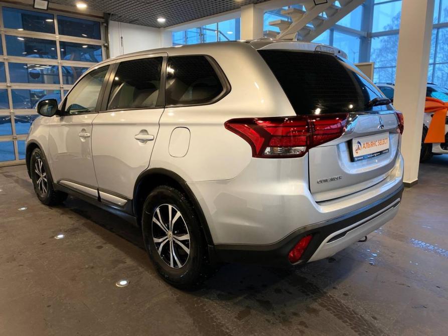 Mitsubishi Outlander III Рестайлинг 3 Чебоксары  - изображение 5