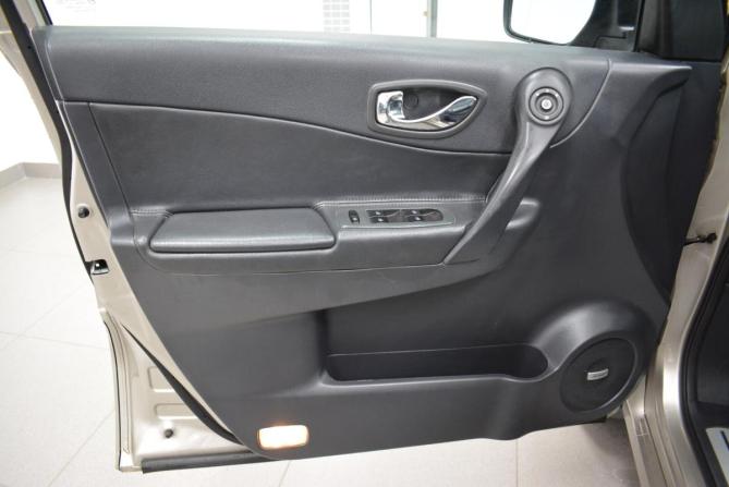 Renault Koleos I Рестайлинг с пробегом 2012 года, цена 1 099 000 рублей, 140000 км, внедорожник, Автокод Объявления