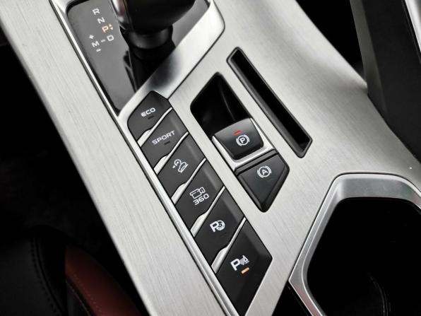 Geely Coolray I с пробегом 2022 года, цена 1 299 000 рублей, 154496 км, внедорожник, Автокод Объявления
