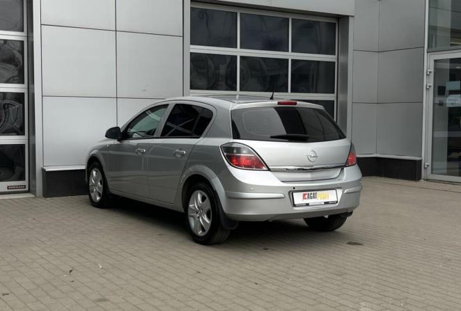 Opel Astra H Рестайлинг с пробегом 2012 года, цена 700 000 рублей, 73215 км, хэтчбек, Автокод Объявления