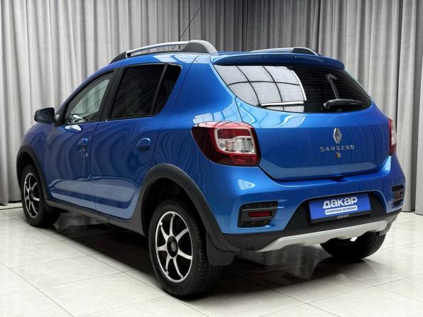Renault Sandero II Рестайлинг с пробегом 2021 года, цена 1 099 000 рублей, 100634 км, хэтчбек, Автокод Объявления