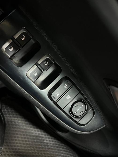 Kia Rio IV Рестайлинг Кемерово  - изображение 16