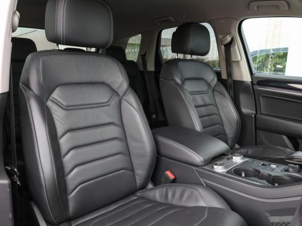 Volkswagen Touareg III с пробегом 2018 года, цена 4 598 000 рублей, 126612 км, внедорожник, Автокод Объявления