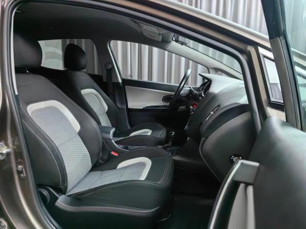 Kia Ceed II с пробегом 2014 года, цена 999 000 рублей, 202285 км, хэтчбек, Автокод Объявления