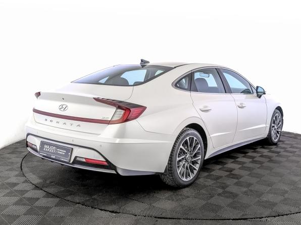 Hyundai Sonata VIII (DN8) с пробегом 2022 года, цена 2 615 000 рублей, 98531 км, седан, Автокод Объявления