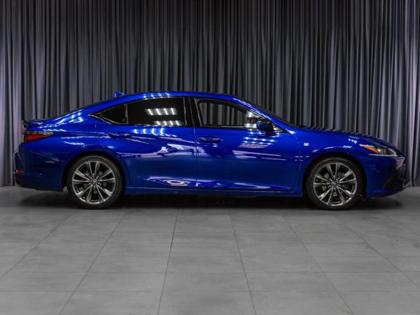 Lexus ES VII с пробегом 2018 года, цена 4 499 000 рублей, 107886 км, седан, Автокод Объявления