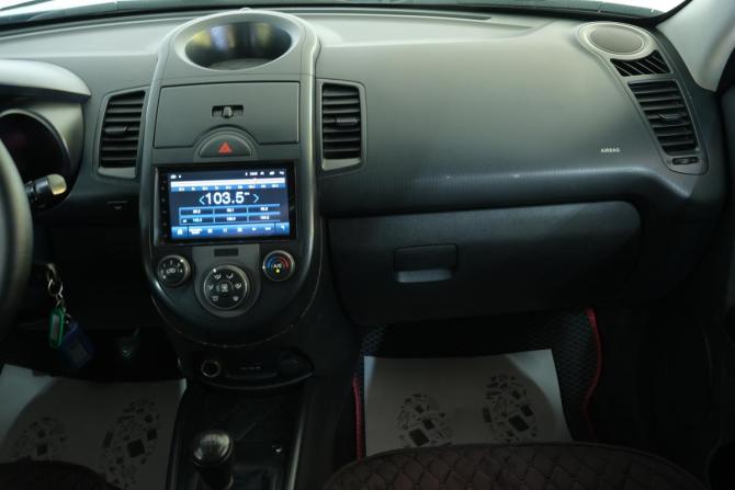 Kia Soul I с пробегом 2010 года, цена 599 000 рублей, 298000 км, хэтчбек, Автокод Объявления