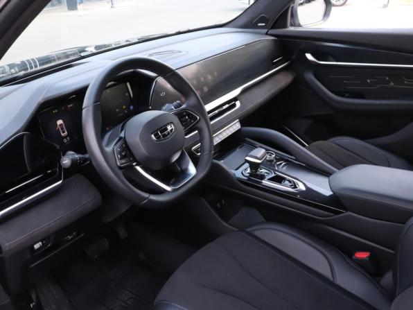 Geely Monjaro I с пробегом 2024 года, цена 3 385 300 рублей, 29300 км, внедорожник, Автокод Объявления