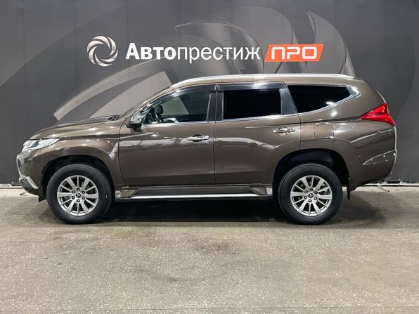 Mitsubishi Pajero Sport III с пробегом 2017 года, цена 2 480 000 рублей, 185145 км, внедорожник, Автокод Объявления