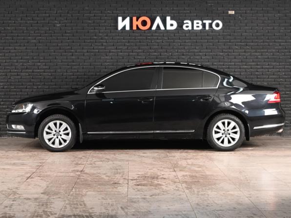Volkswagen Passat B7 с пробегом 2011 года, цена 1 050 000 рублей, 169407 км, седан, Автокод Объявления
