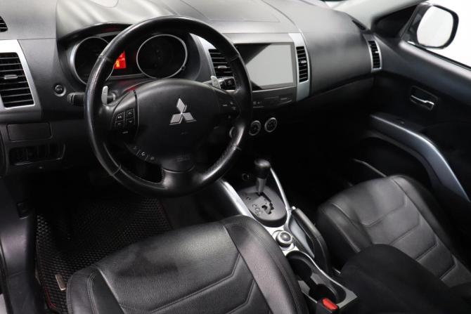 Mitsubishi Outlander II с пробегом 2007 года, цена 1 060 000 рублей, 335649 км, внедорожник, Автокод Объявления