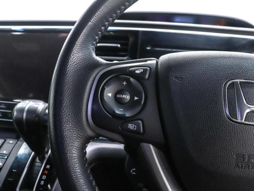 Honda Stepwgn V Рестайлинг Красноярск  - изображение 12