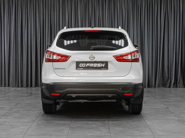 Nissan Qashqai II с пробегом 2014 года, цена 1 499 000 рублей, 213710 км, внедорожник, Автокод Объявления