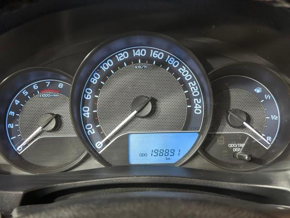 Toyota Corolla XI (E160 E170 E180) с пробегом 2013 года, цена 970 000 рублей, 199998 км, седан, Автокод Объявления