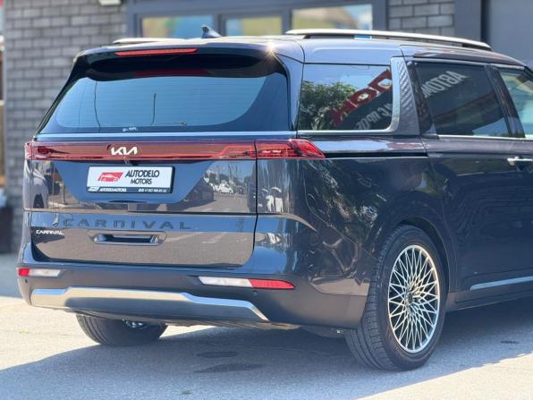 Kia Carnival IV с пробегом 2022 года, цена 3 990 000 рублей, 62742 км, минивэн, Автокод Объявления