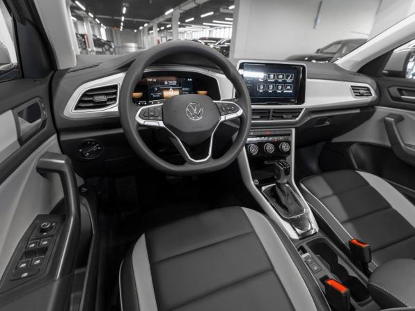 Volkswagen T-Roc I (China Market) Рестайлинг с пробегом 2026 года, цена 3 400 000 рублей, 50 км, внедорожник, Автокод Объявления