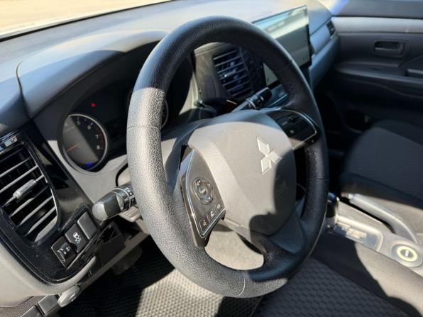 Mitsubishi Outlander III с пробегом 2013 года, цена 1 199 900 рублей, 127669 км, внедорожник, Автокод Объявления