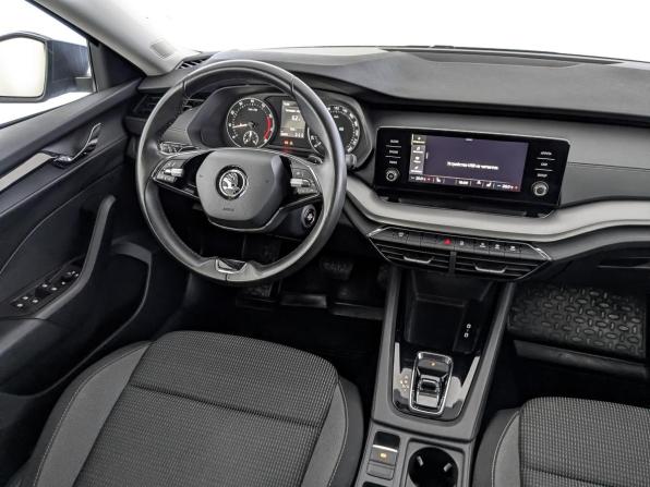 Skoda Octavia IV (A8) с пробегом 2021 года, цена 2 850 000 рублей, 32822 км, лифтбек, Автокод Объявления