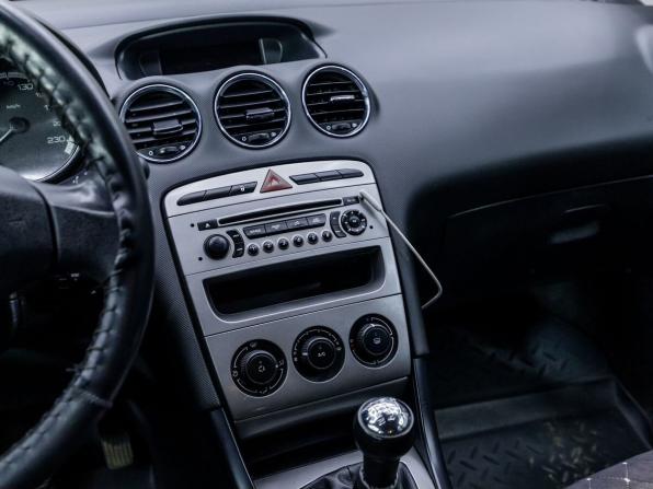 Peugeot 308 I с пробегом 2009 года, цена 309 000 рублей, 208000 км, универсал, Автокод Объявления