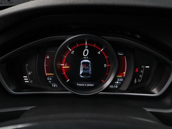 Volvo V40 II с пробегом 2014 года, цена 1 549 000 рублей, 177422 км, хэтчбек, Автокод Объявления