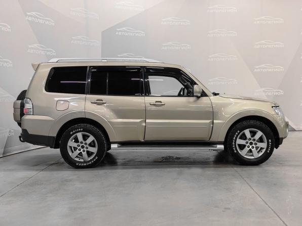 Mitsubishi Pajero IV с пробегом 2007 года, цена 1 500 000 рублей, 310000 км, внедорожник, Автокод Объявления