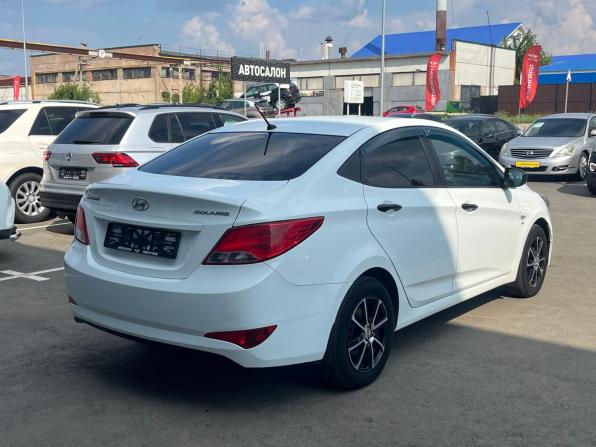 Hyundai Solaris I Рестайлинг с пробегом 2015 года, цена 950 000 рублей, 144876 км, седан, Автокод Объявления