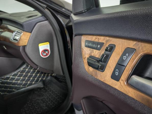Mercedes-Benz CLS II (C218) с пробегом 2011 года, цена 1 999 900 рублей, 175000 км, седан, Автокод Объявления