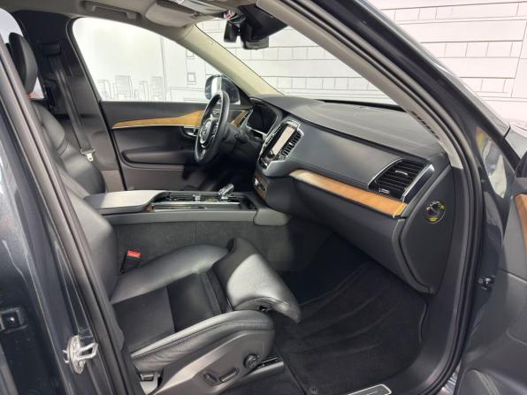 Volvo XC90 II Рестайлинг 1 с пробегом 2021 года, цена 6 499 000 рублей, 57000 км, внедорожник, Автокод Объявления