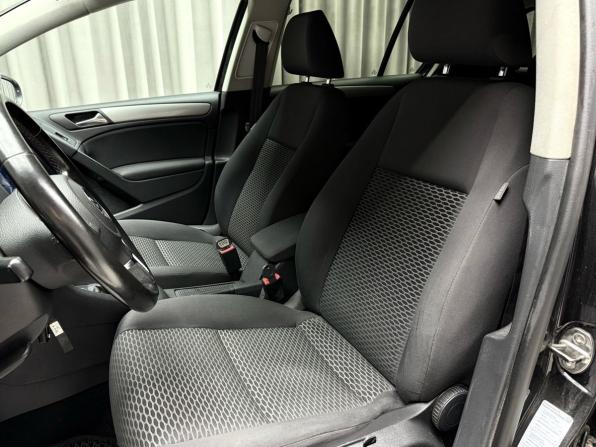 Volkswagen Golf VI с пробегом 2011 года, цена 979 000 рублей, 114776 км, хэтчбек, Автокод Объявления